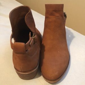 Gianni Bini Shoes